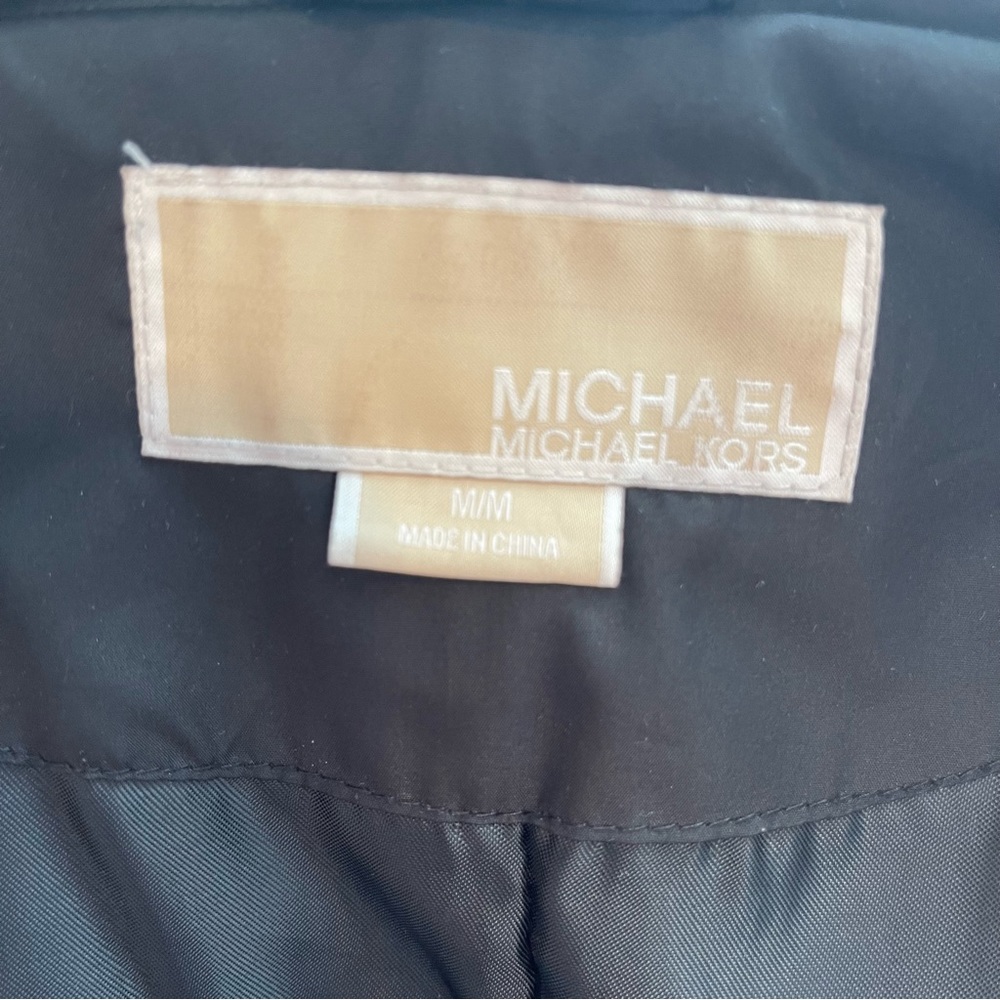 Michael Kors Coat w/versatile hood, zipper and snaps - Picture 11 of 16